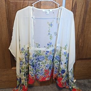 Forever 21 floral shawl in medium